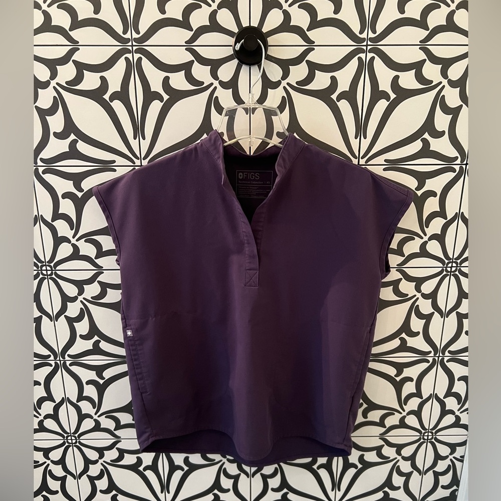 FIGS Purple Short-Sleeve Tunic Top